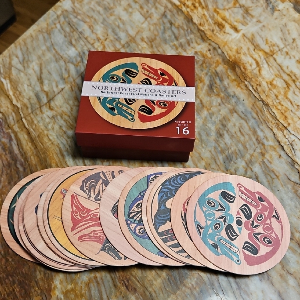 Northwest Coasters Set - Multicolor